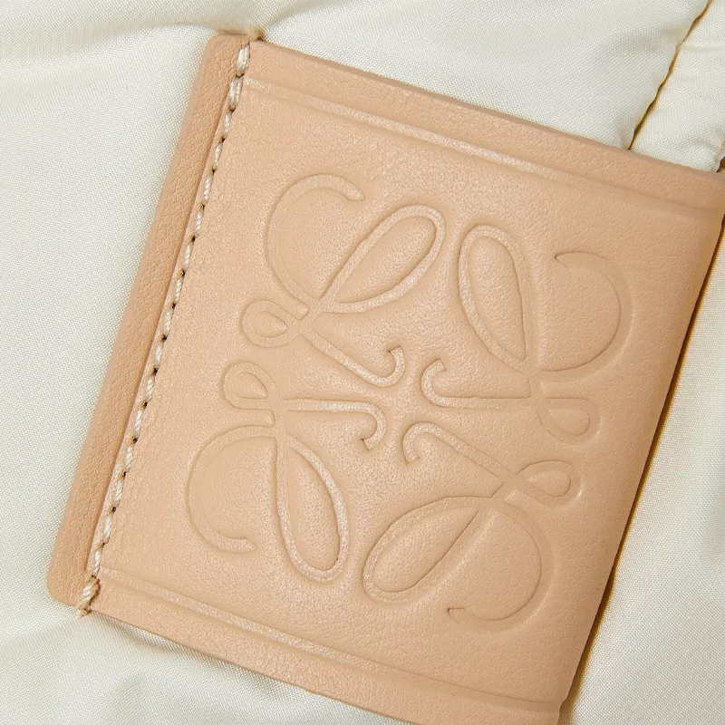 LOEWE Short Puffer 'Ivory'-5