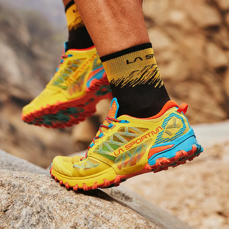 LA SPORTIVA Slip-Resistant Breathable Low-Top Running Shoes Men's Yellow-4