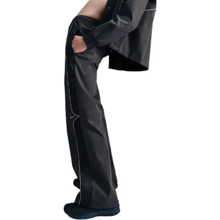 Nike Sportswear Women's Woven Pants-4