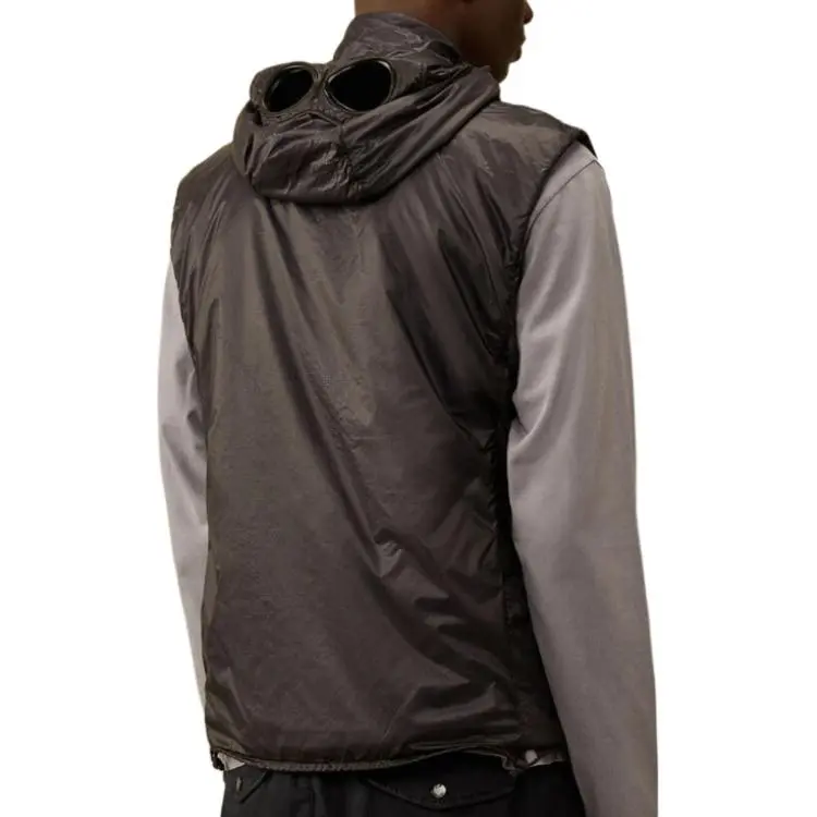 C.P.Company Goggle detail Gilet-2