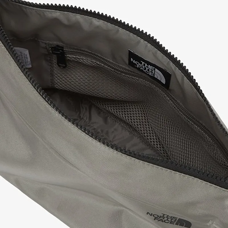 THE NORTH FACE Nylon Shoulder Bag, Crossbody Bag Medium Size Unisex Khaki-2