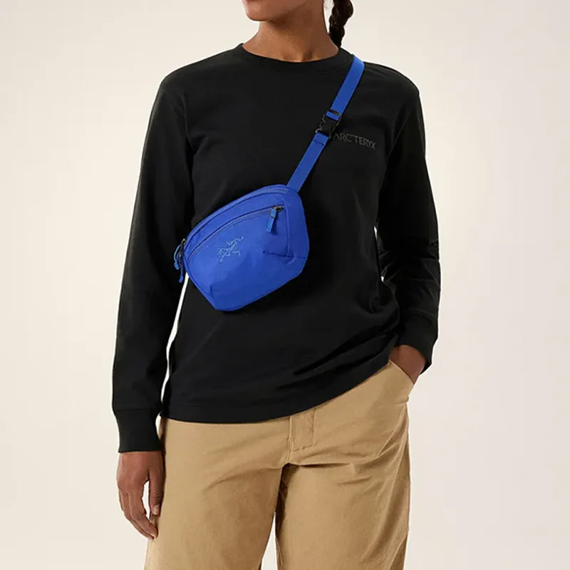 Arcteryx Mantis Recycled Polyester Fanny Pack Regular Women's Vivid Blue-4