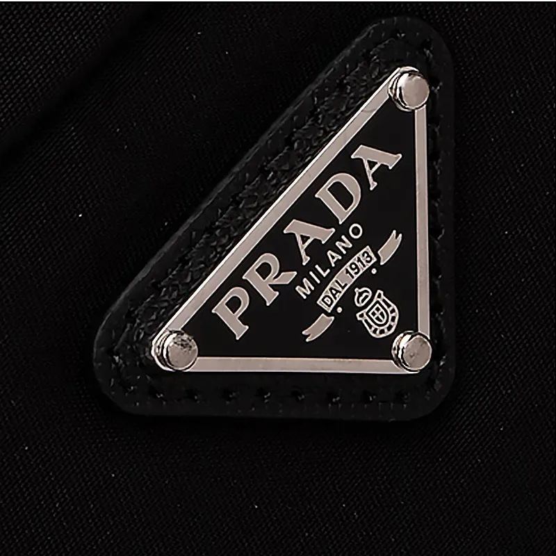 PRADA Leather Clutch Men's Black-3