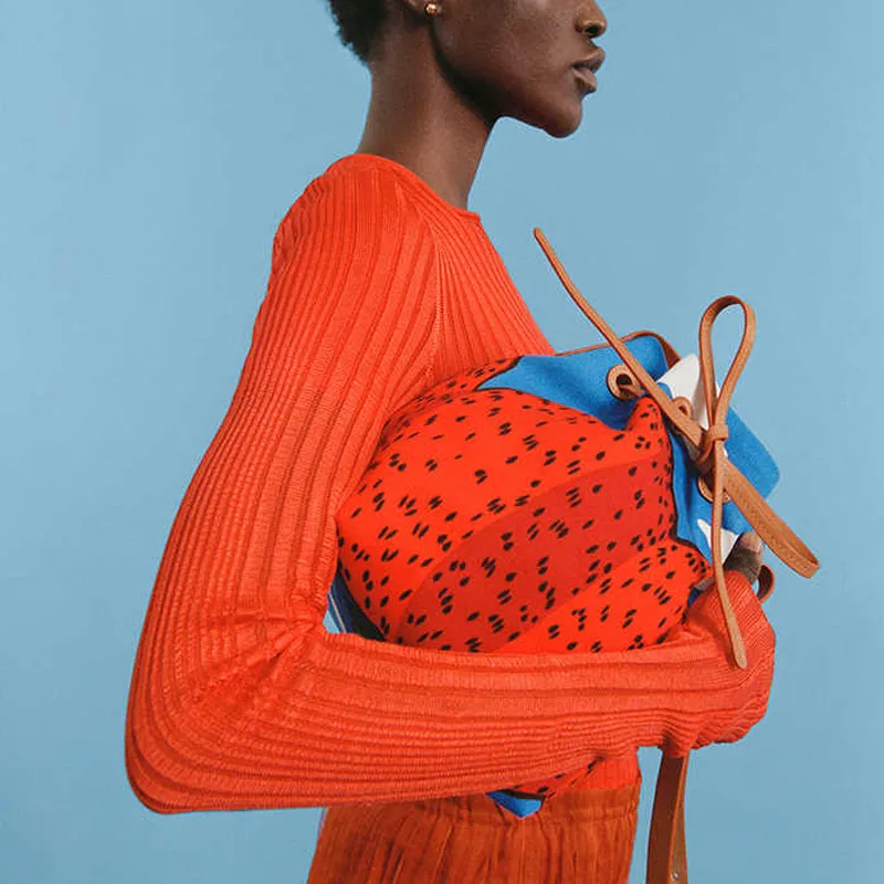 Marimekko Mansur Gavriel Collaboration Cotton Shoulder Bag Medium Size Women's Strawberry Mountain Print-4