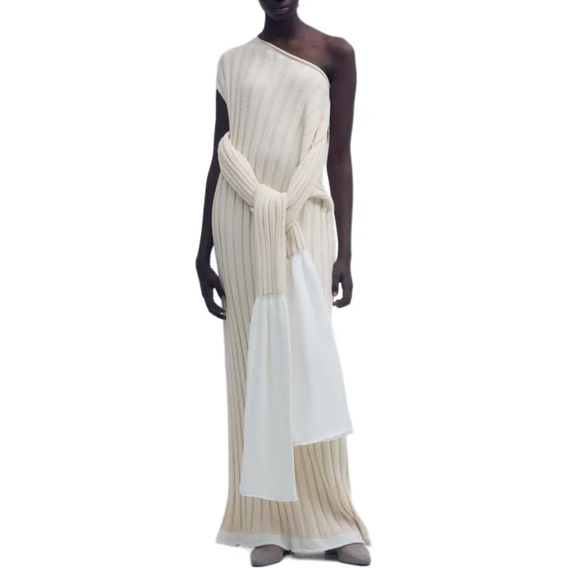 ISSEY MIYAKE FW24 Short Sleeved Dress Women's Moon White-2