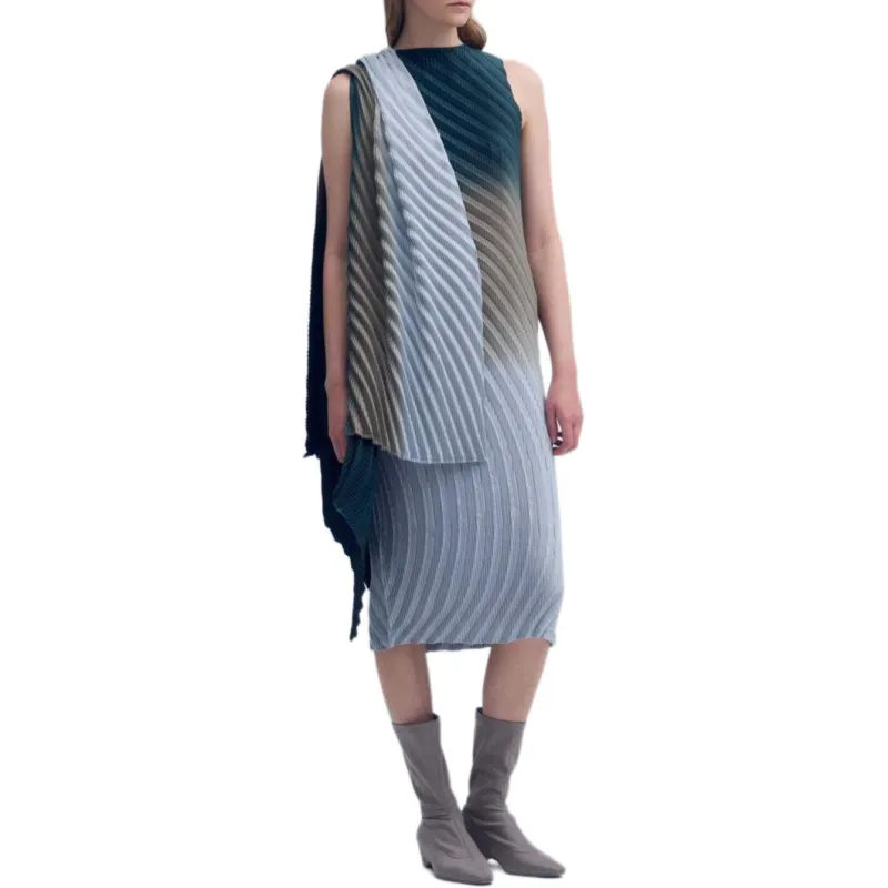 ISSEY MIYAKE Nuance Pleats Midi Dress-1