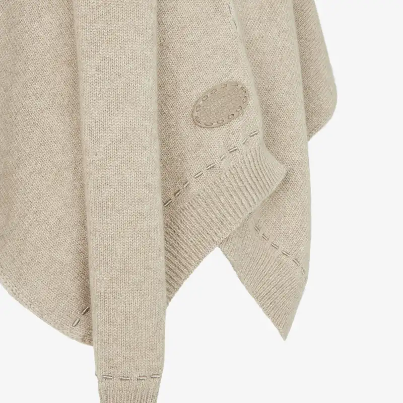 FENDI FW24 Cloak Women's Dove Gray-2