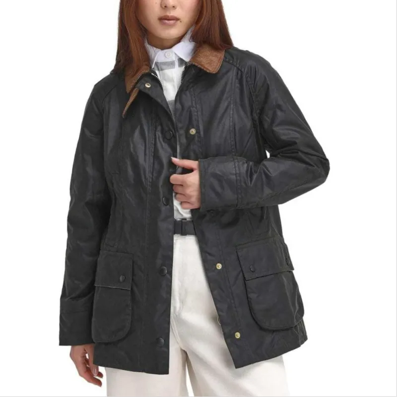 BARBOUR Jackets Coats Women's Green-3