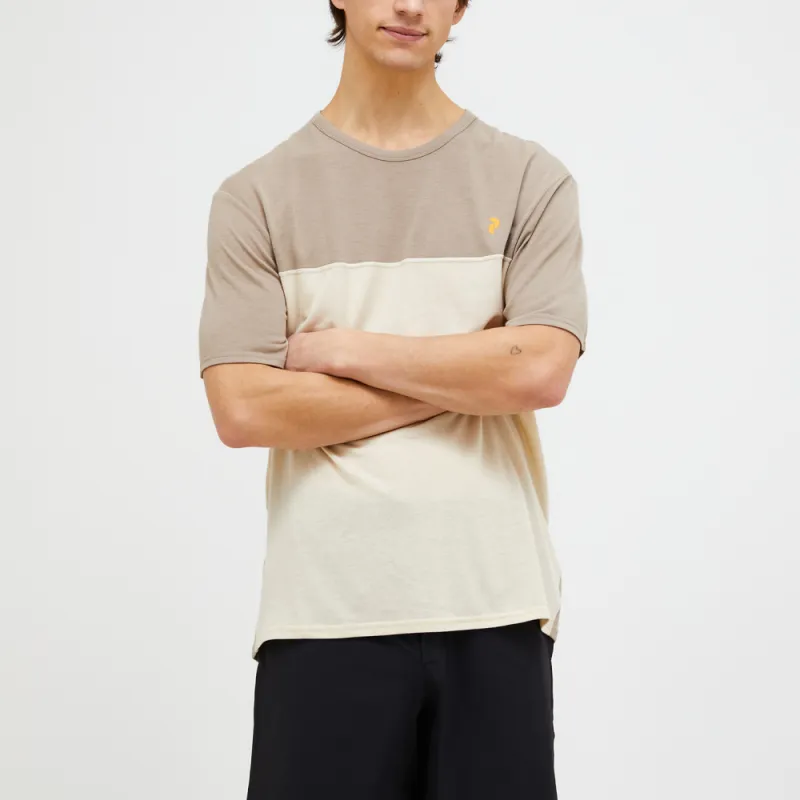 PEAK PERFORMANCE SSS25 T Shirt Men's Sand/Light Sand-2