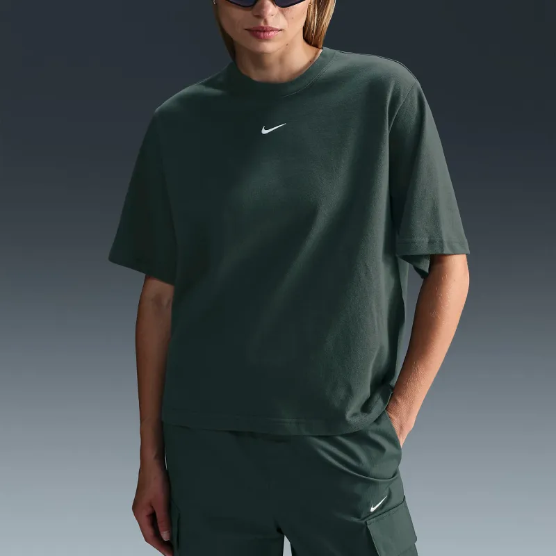 Nike Sportswear Essential Women's Boxy T-Shirt-1
