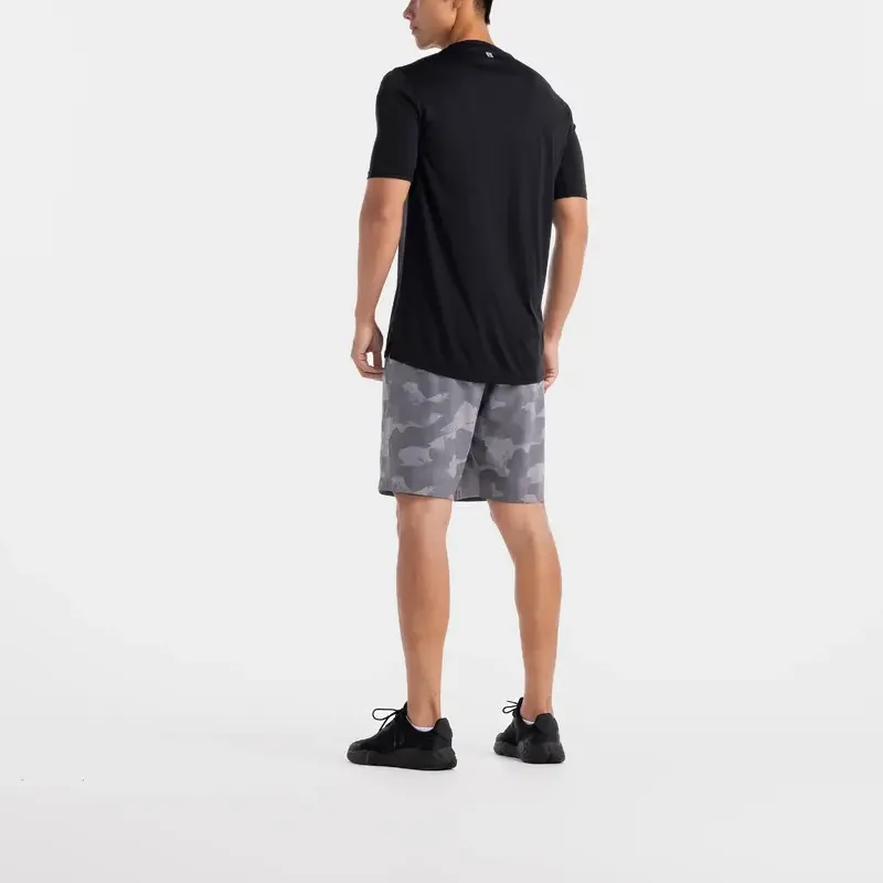 DECATHLON DOMYOS T-Shirt Men's Smoky Black-1
