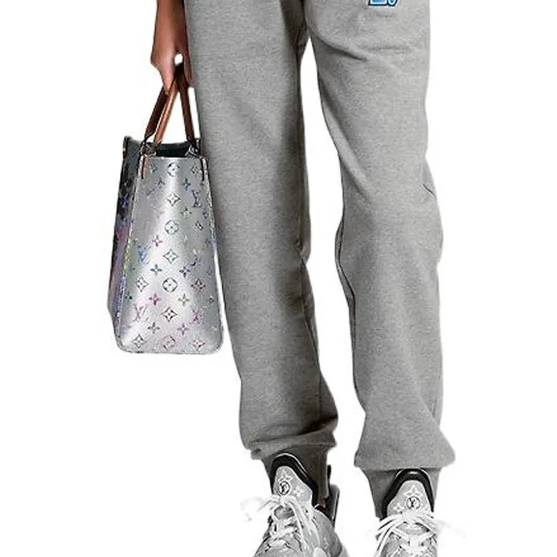 LOUIS VUITTON New Quarterly Products Of LV Knitted Sports Pants Women's Gray-4