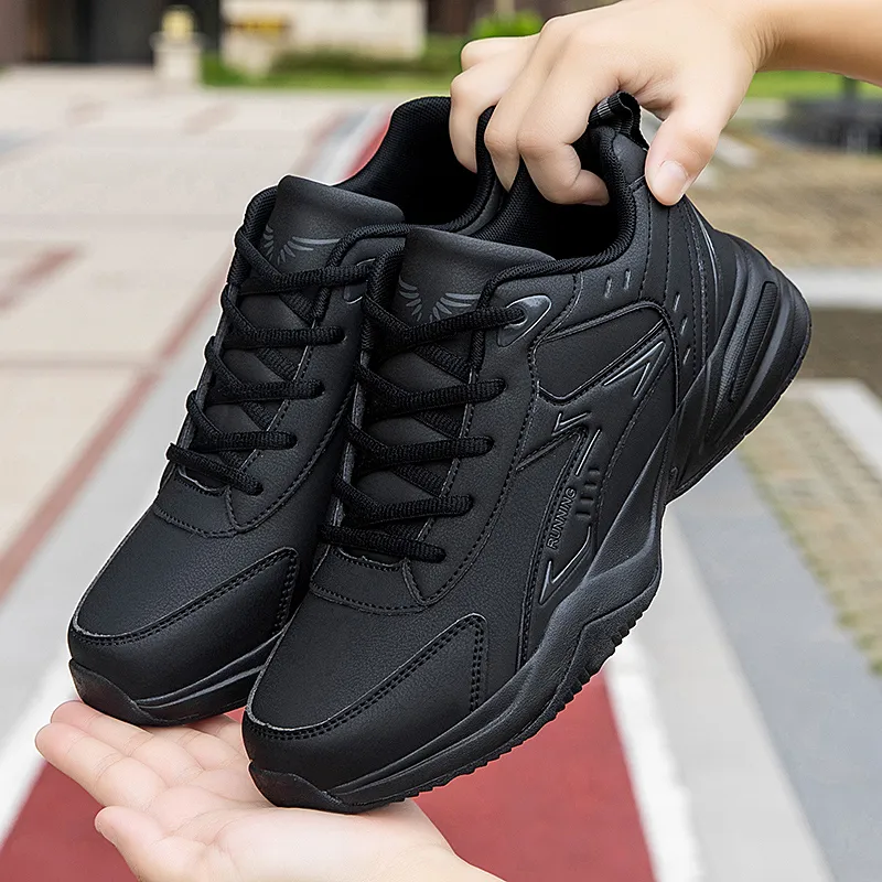TONYBEAR Anti-Slip And Wear-Resistant Water-Resistant Low-Top Black Monkey Casual Running Shoes Plus Size Men's Black-1