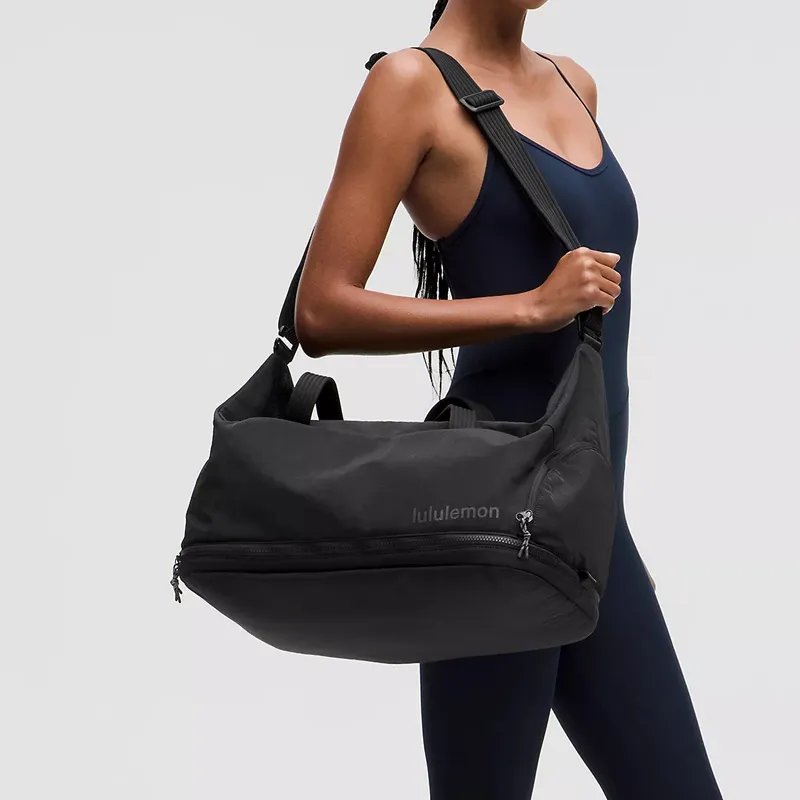 Lululemon Recycled Nylon Gym Bag Travel Bag 30L Unisex Black & Gray-5