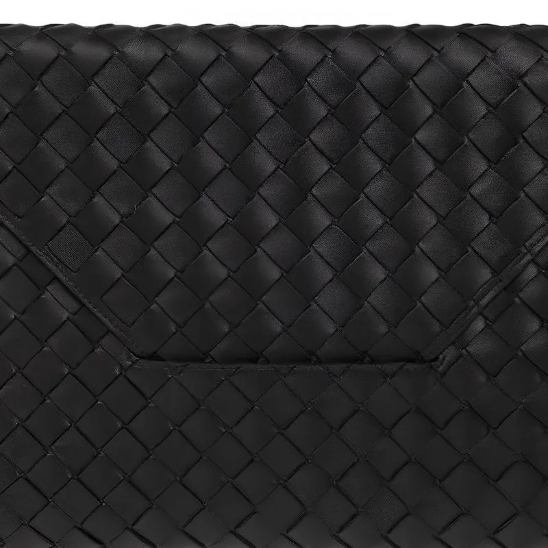 Bottega Veneta Lambskin Clutch Women's Dark Green-4