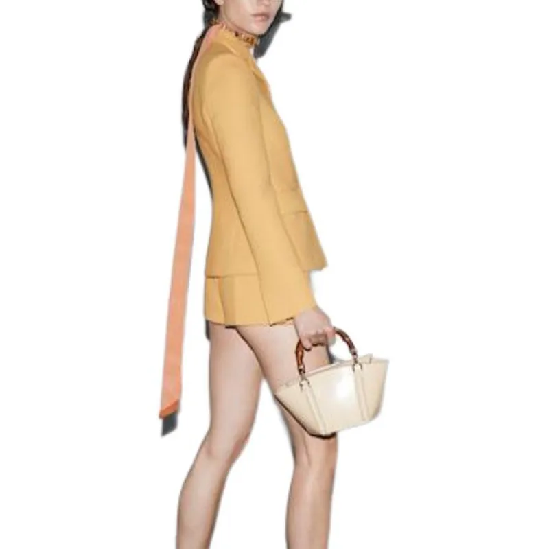 GUCCI Casual Shorts Women's Yellow-4