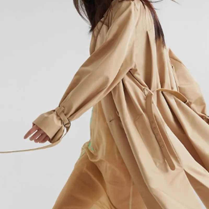 FENDI Belted Trench Coat-4