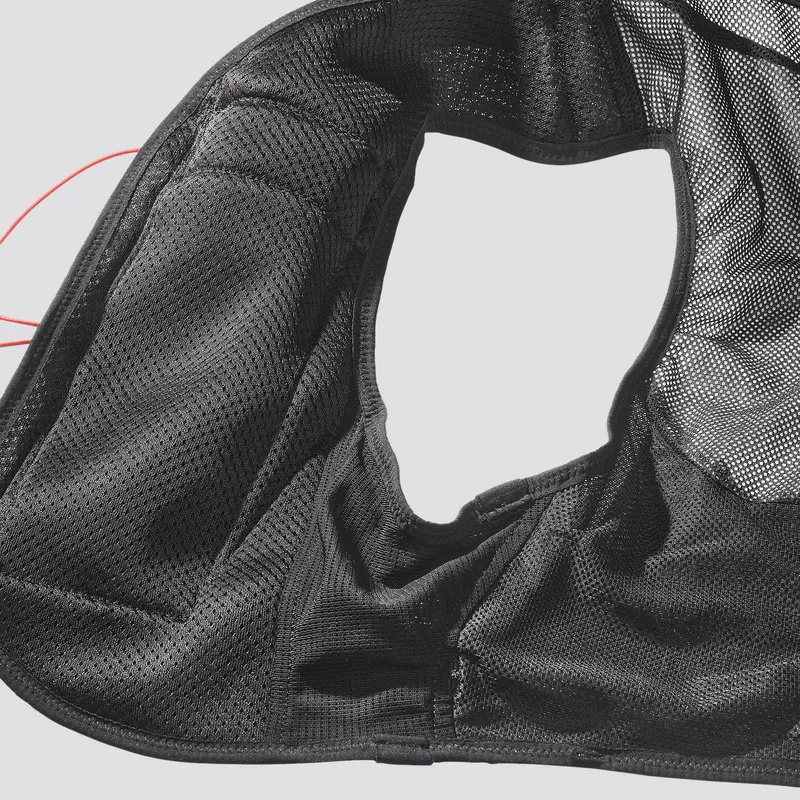 SALOMON Vests Men Black-4