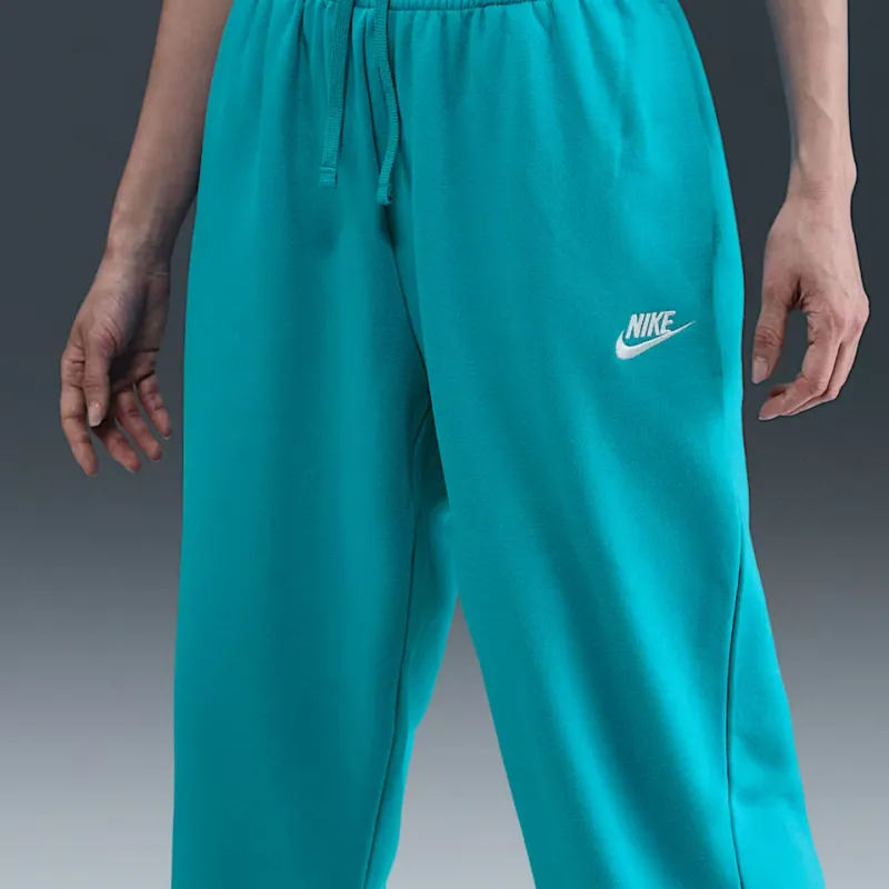 Nike Sportswear Club Fleece Women's Mid Rise Oversized Sweatpants-3
