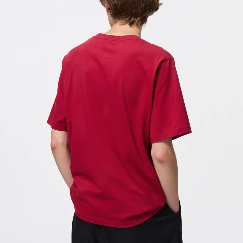 GU x XINSHIJIFUYINZHANSHI,LIANMINGKUAN EVA Collaboration SS25 T Shirt Men's Red-3