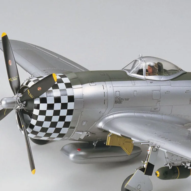 Tamiya 1/48P 47D Thunderbolt Fighter Bubble Canopy Model Kits-2