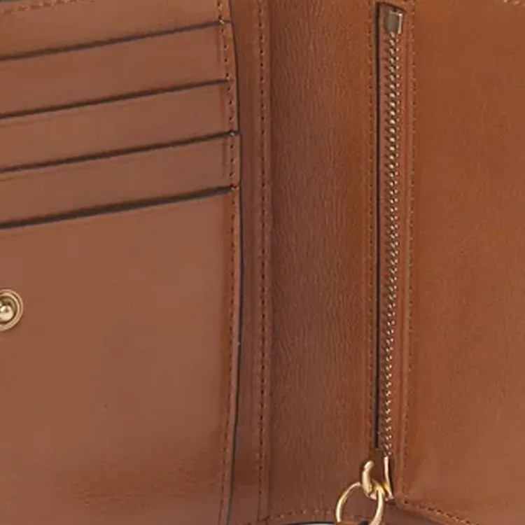 Chloe Shiny Calfskin Wallet Women's Clay Brown-4