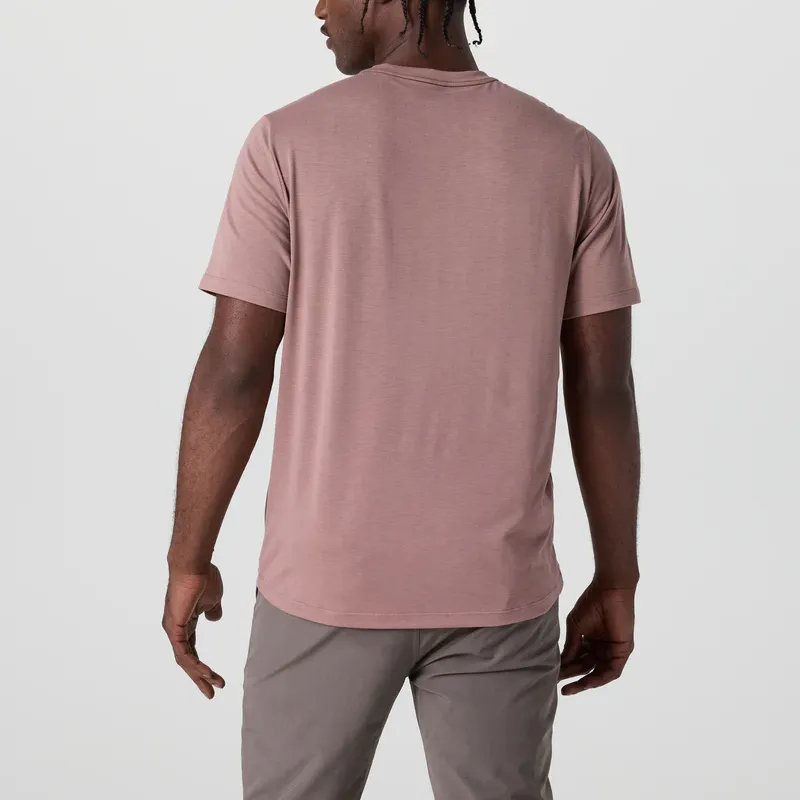Vuori T-Shirts Men-23
