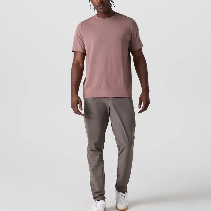 Vuori T-Shirts Men-25