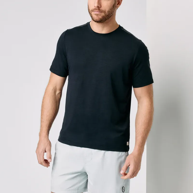Vuori T-Shirts Men-3