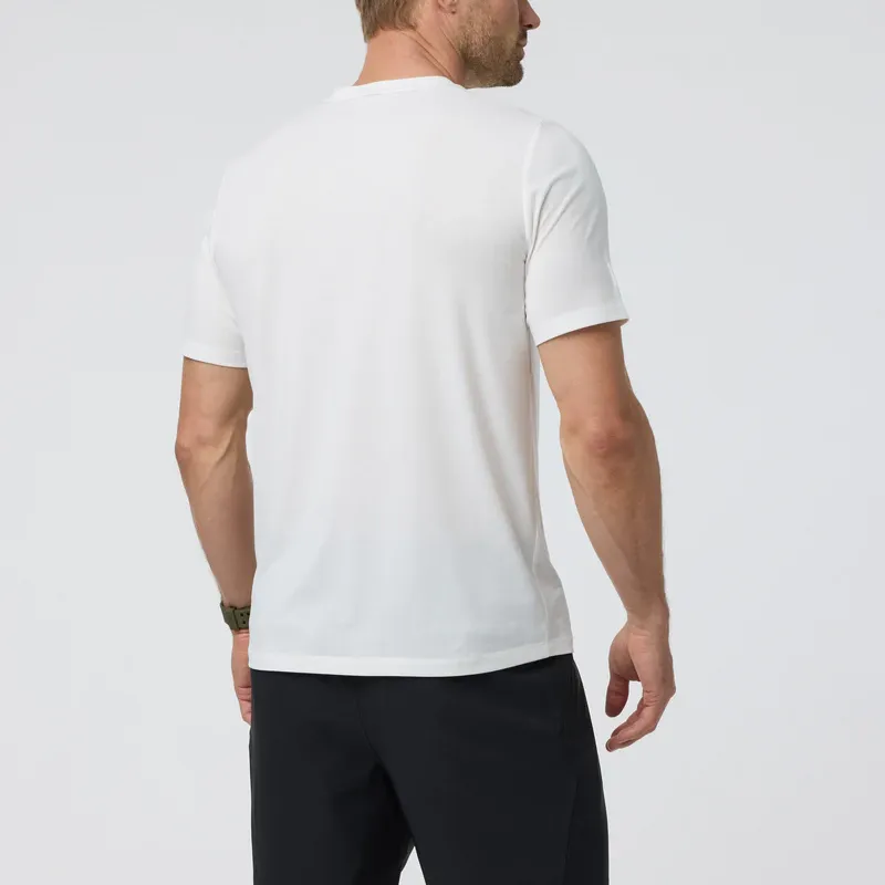 Vuori T-Shirts Men-5