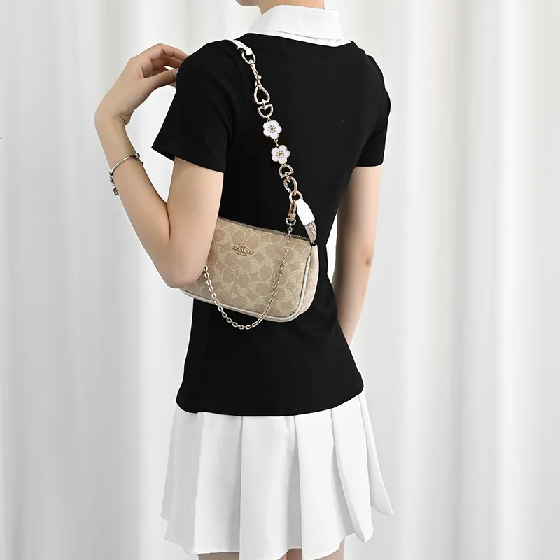 Lan Bao Fan Alloy Bag Accessory Sand-7