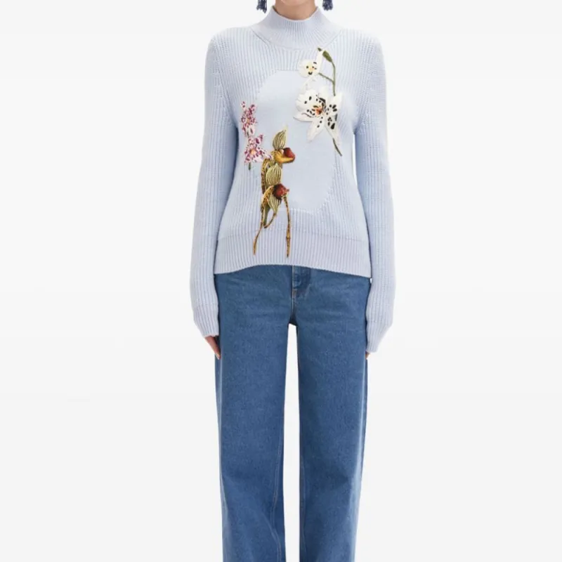 Oscar De La Renta Orchid Embroidered Portrait Sweater-4