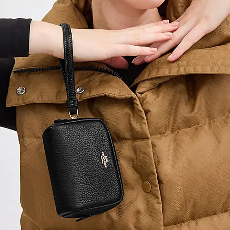 сумка хобо coach