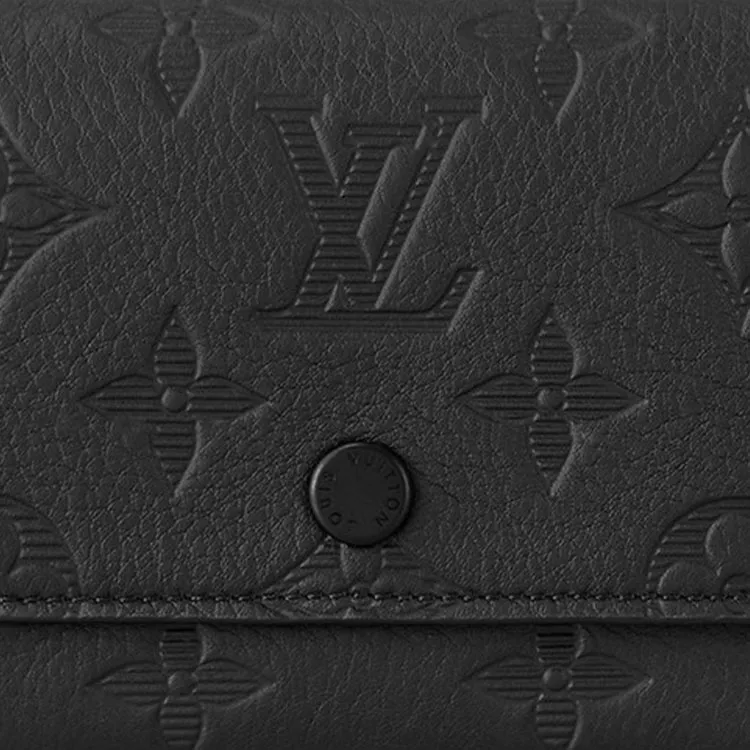 LOUIS VUITTON Victor Wallet-3