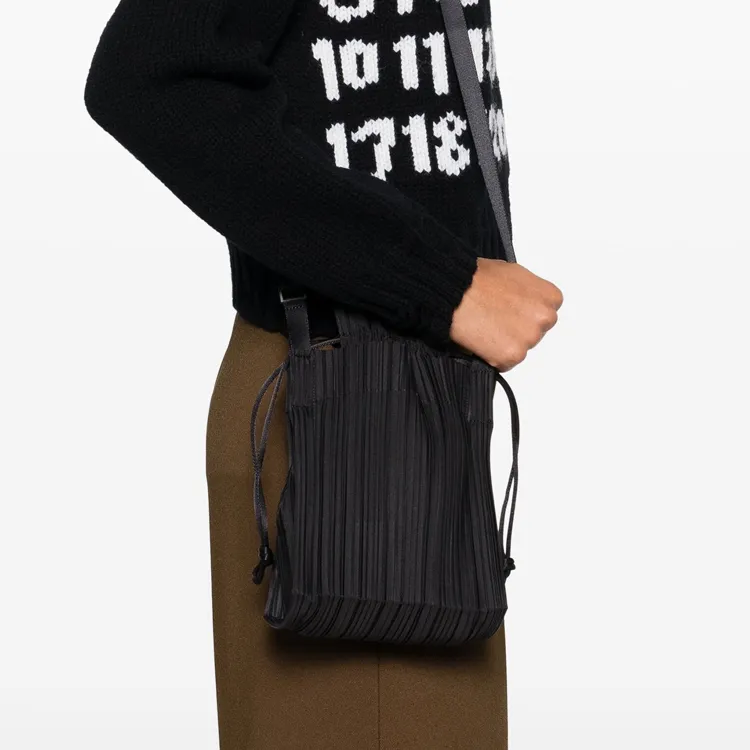 PLEATS PLEASE ISSEY MIYAKE Square Pleats Cross Body Bag-3