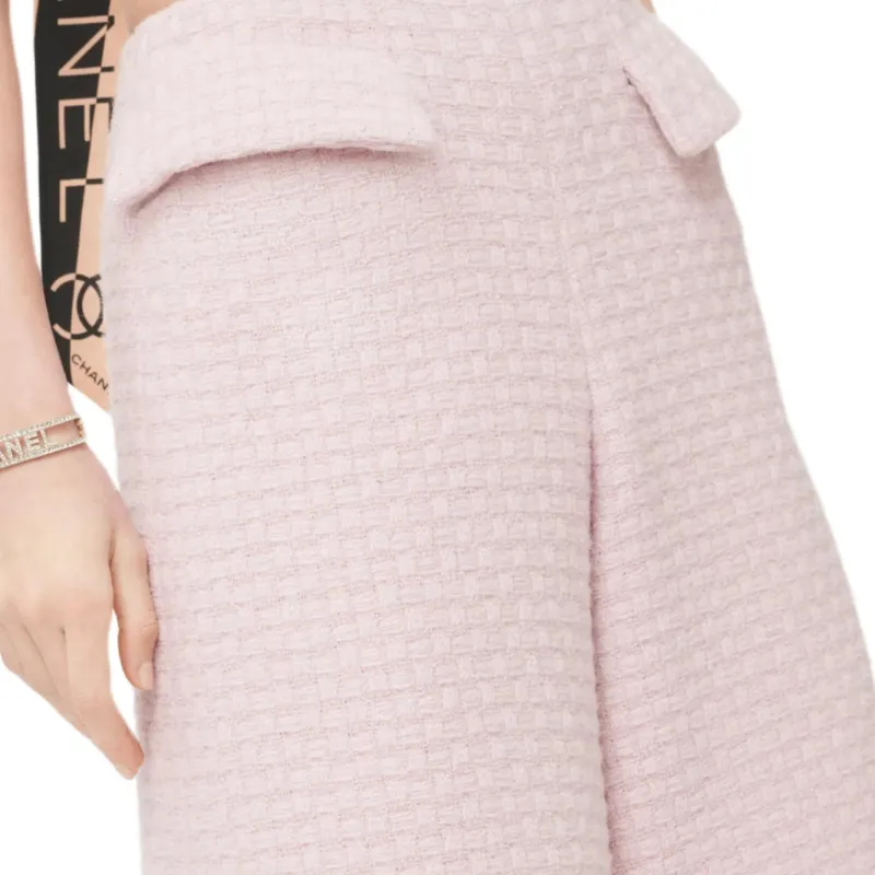 CHANEL 24 New Fall And Winter Arrivals Casual Shorts Women's Light Pink Red-3