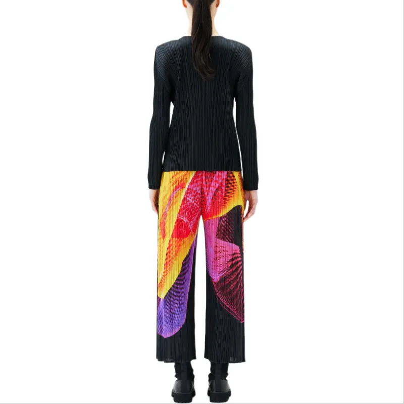 PLEATS PLEASE ISSEY MIYAKE FW24 Casual Pants Women's Red-2