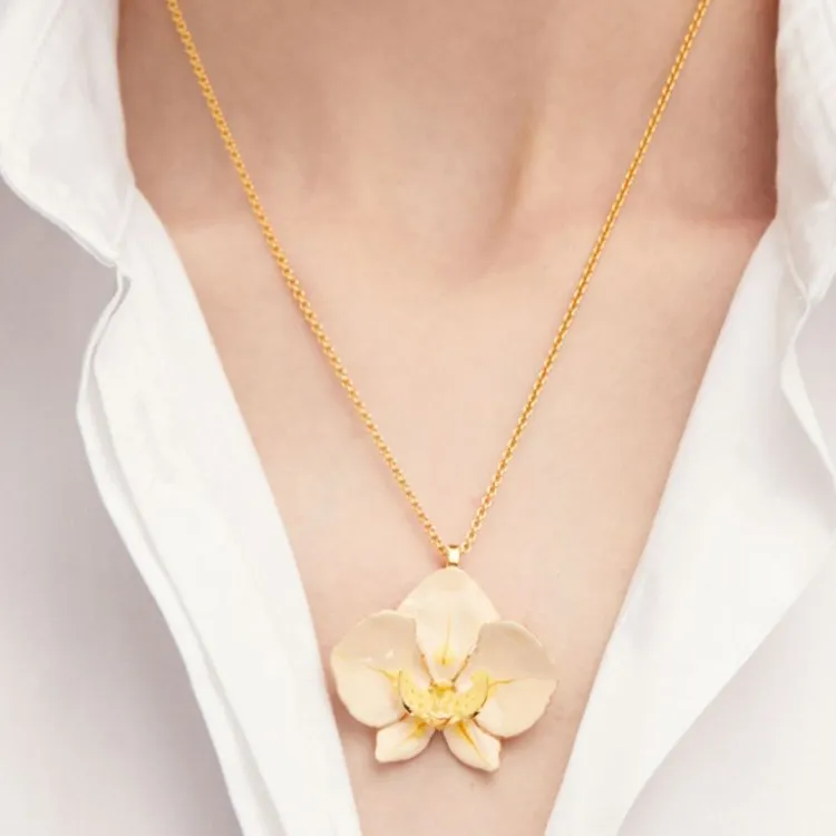 Oscar De La Renta Orchid Pendant Necklace-2