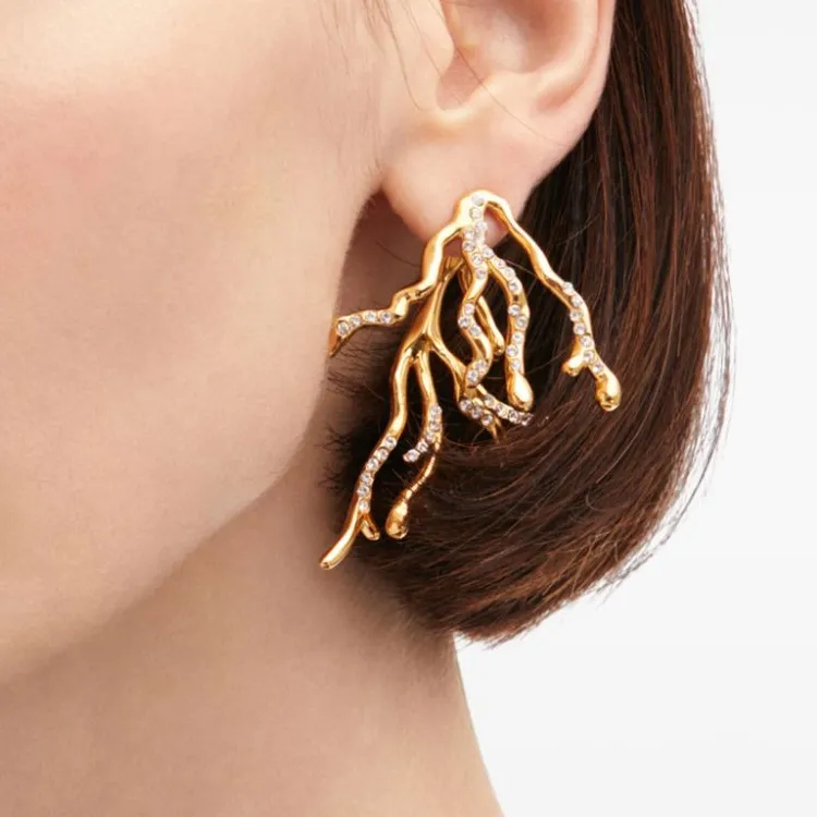 Oscar De La Renta Coral Drops Earrings-2
