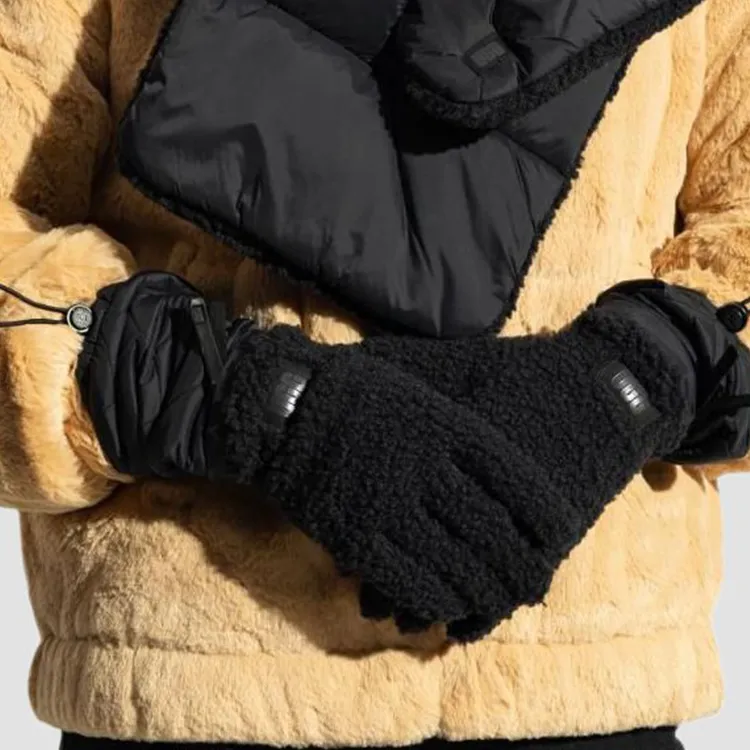 UGG Polyester Gloves Women's Black-3