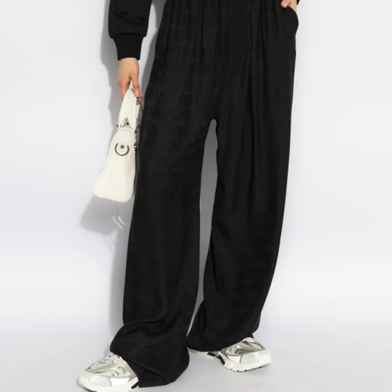 Balenciaga Logo Detailed Pleated Trousers-3