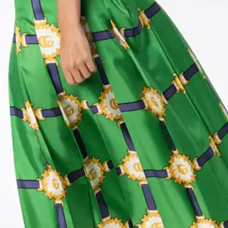 GUCCI FW21 Casual Long Skirts Women's Green-1