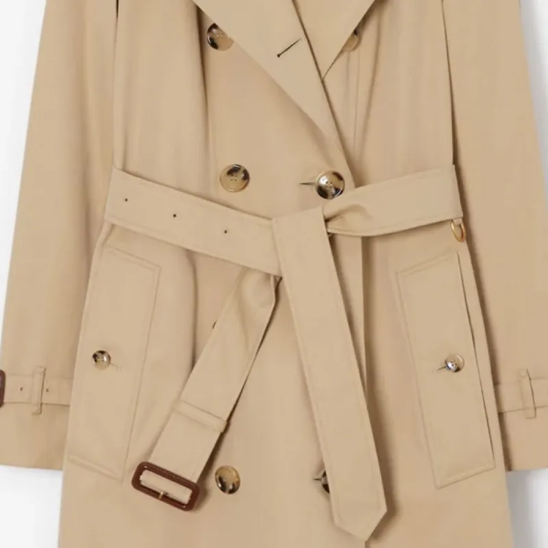 Burberry The Long Chelsea Heritage Trench Coat-5