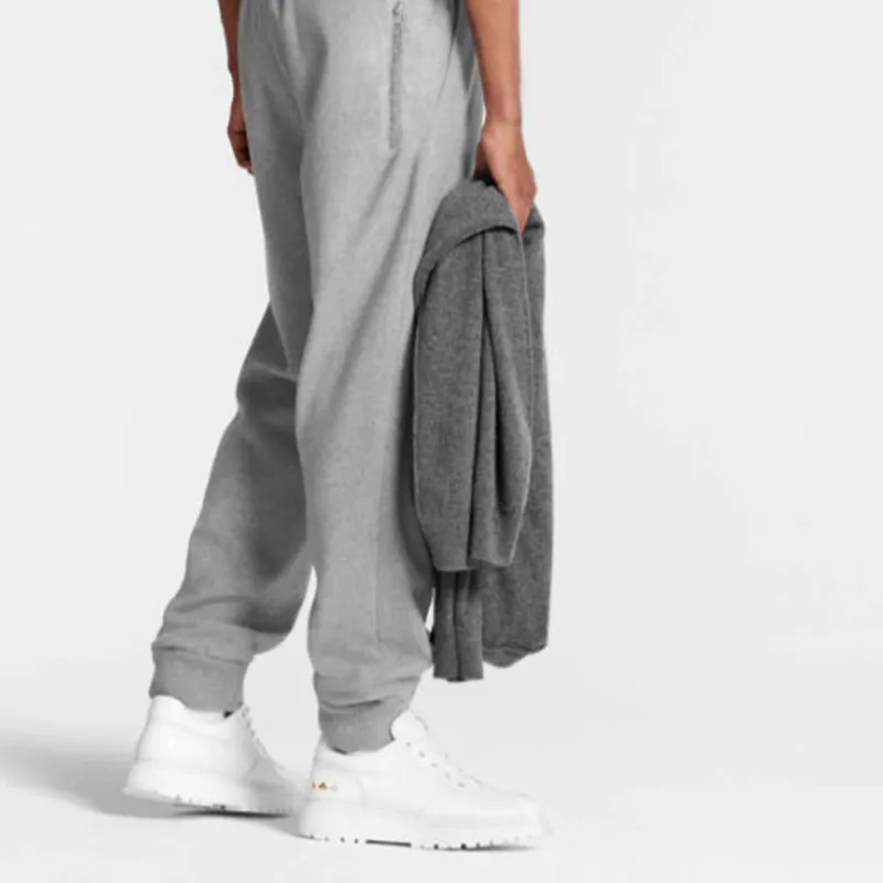 LOUIS VUITTON Knitted Sweatpants Men's Gray-4