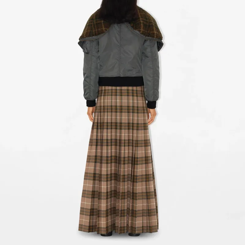 Burberry Logo Embroidered Hooded Jacket-4