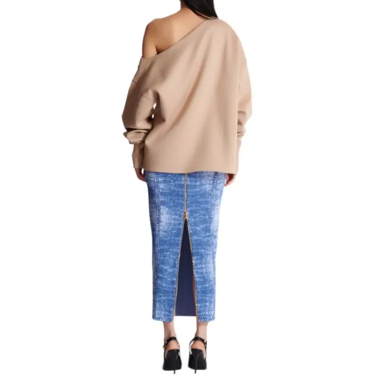 BALMAIN Asymmetric Off shoulder Sweatshirt-2