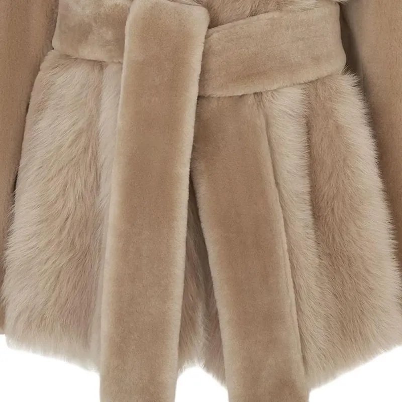 FENDI FW24 Velvet feel Coat Women's Beige-5