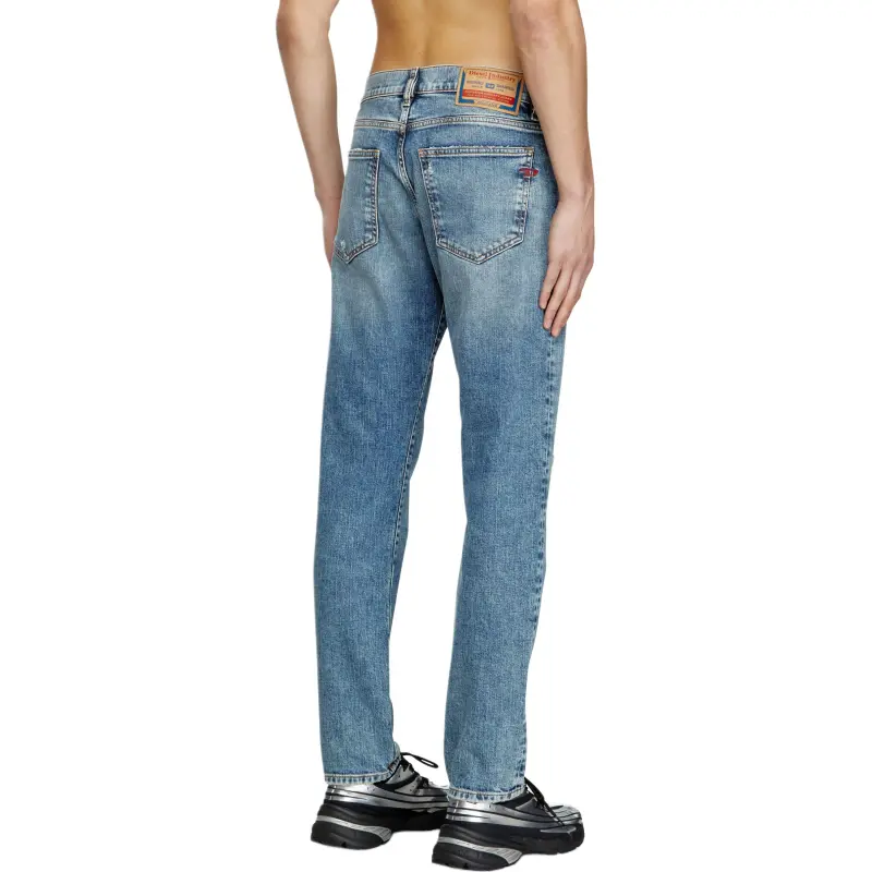 DIESEL 2019 D Strukt Slim Jeans-2