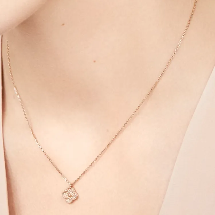 Van Cleef & Arpels 18K Gold, Rose Gold Necklaces Unisex-2