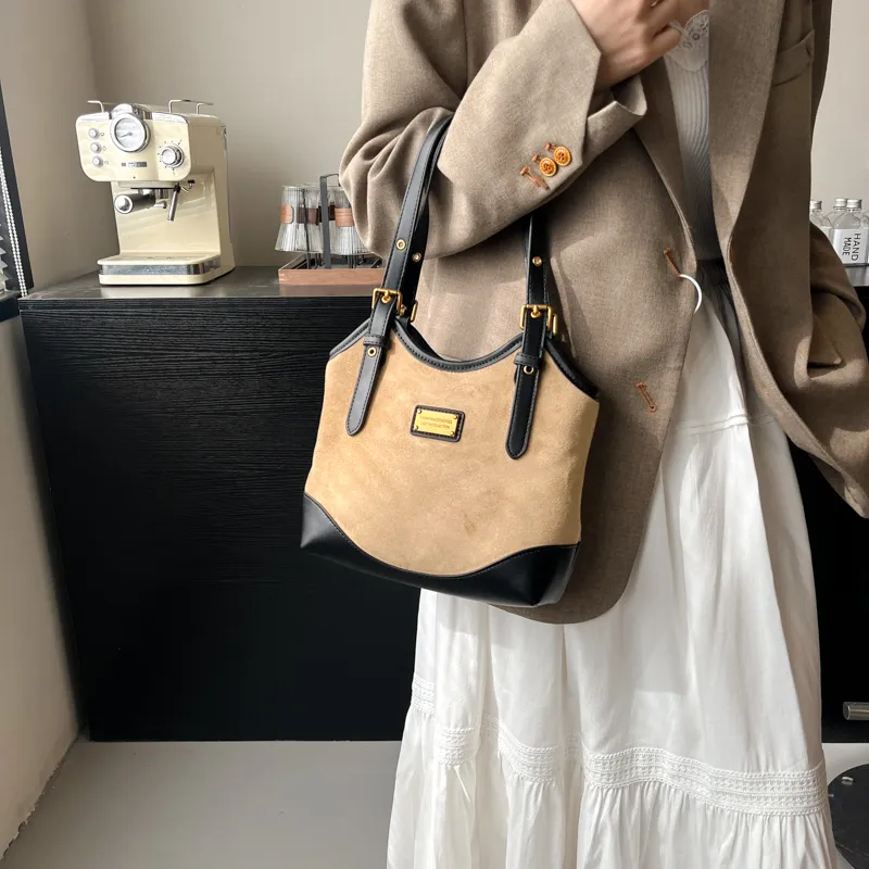 Morellybear Suede Shoulder Bag Regular Women's Black/Coffee/Brown/Khaki-7